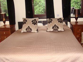 Foxwood Guest House Robin Hood Екстер'єр фото