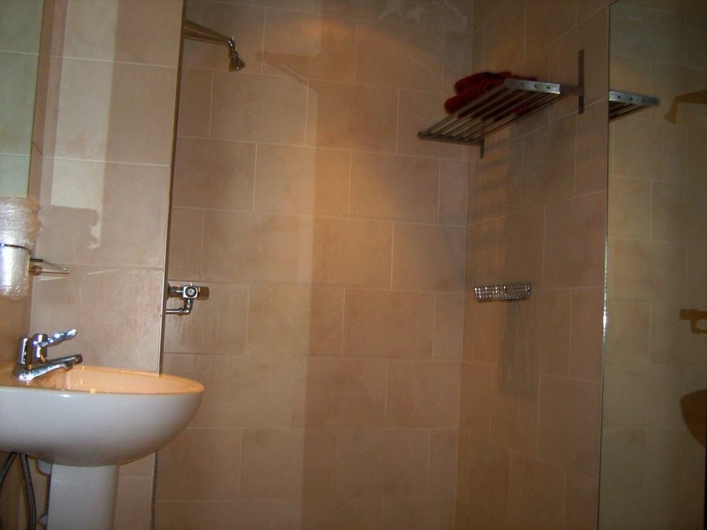 Foxwood Guest House Robin Hood Екстер'єр фото